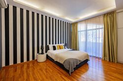 Eastwood Road (D16), Terrace #536904861